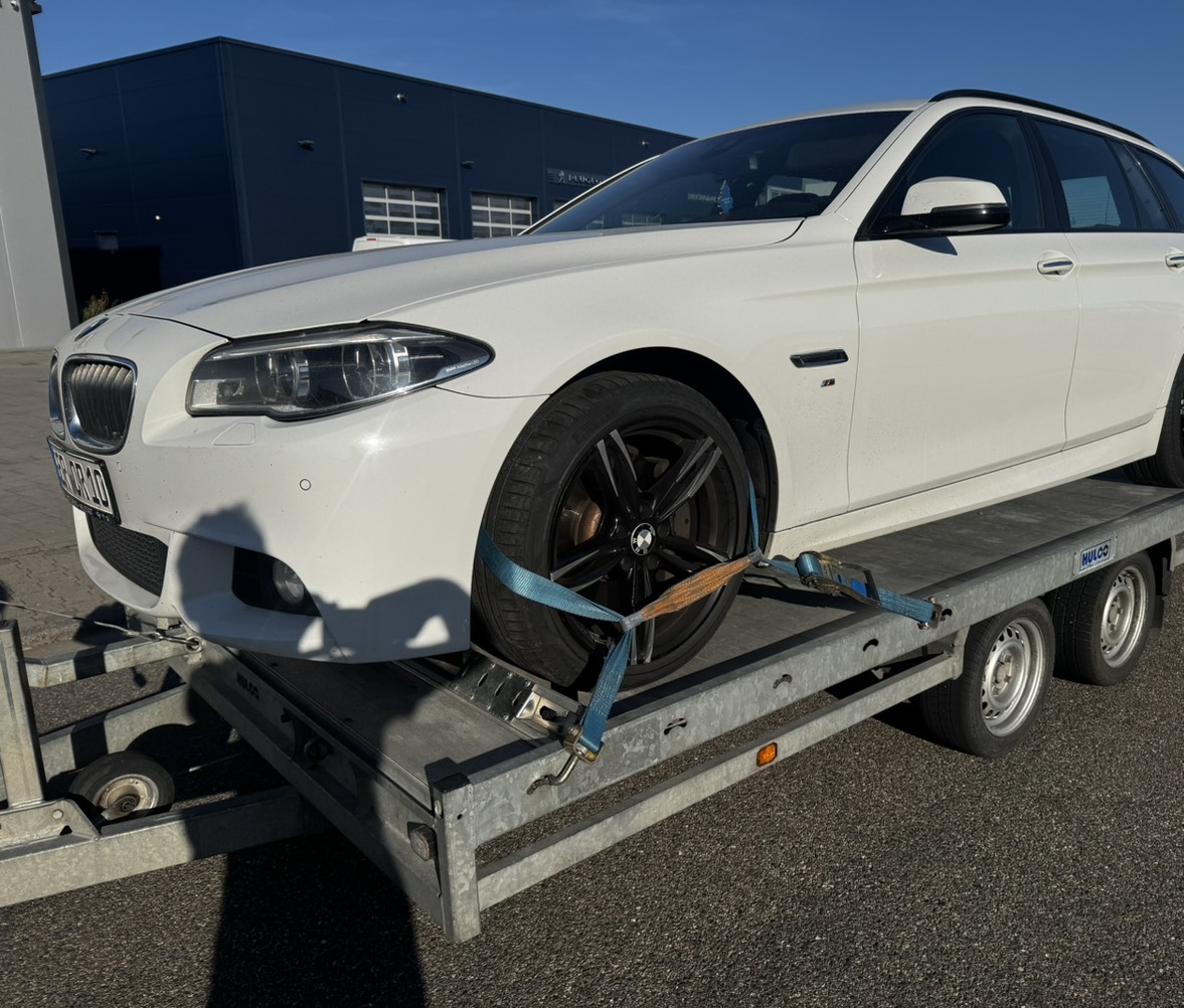Slepanje i Transport  Vasih Vozila Na Crvenim Tablicama