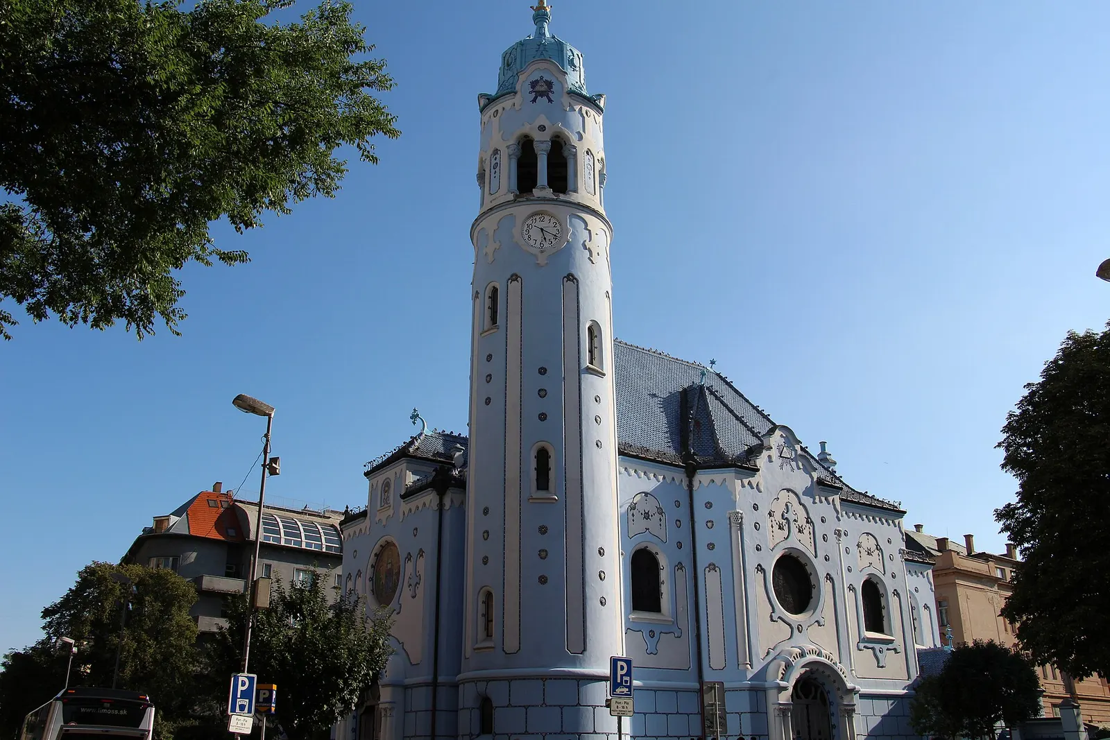 Blue Church (Modrý kostolík)