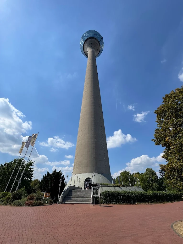 Rhine Tower (Rheinturm)