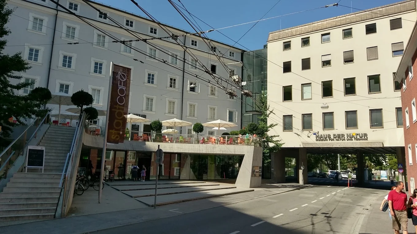 Haus der Natur (Museum of Nature and Technology)