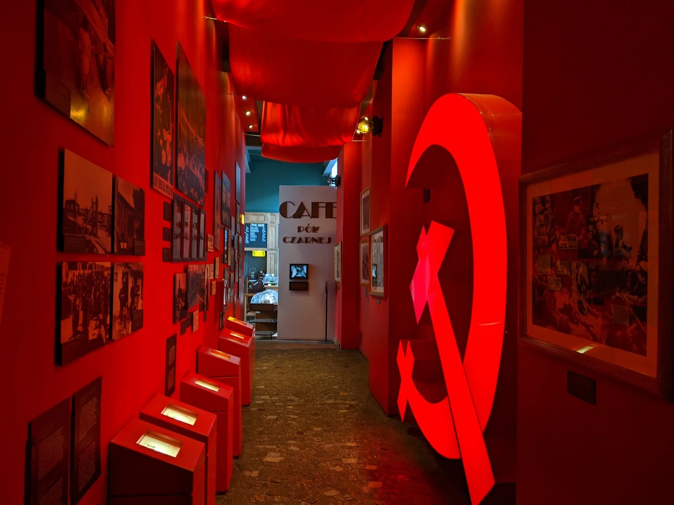 Warsaw Uprising Museum