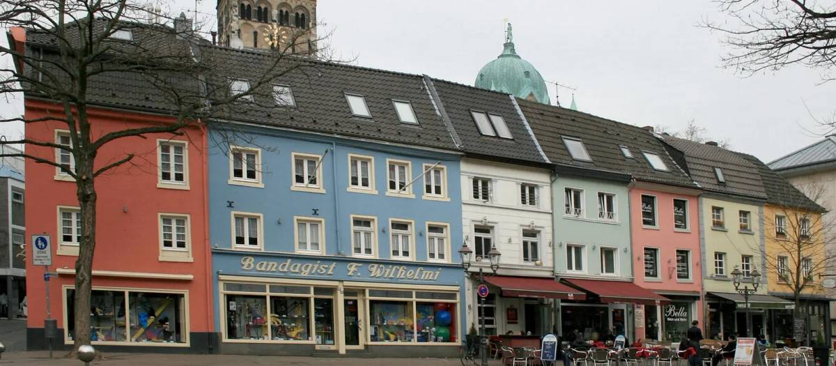 Neuss