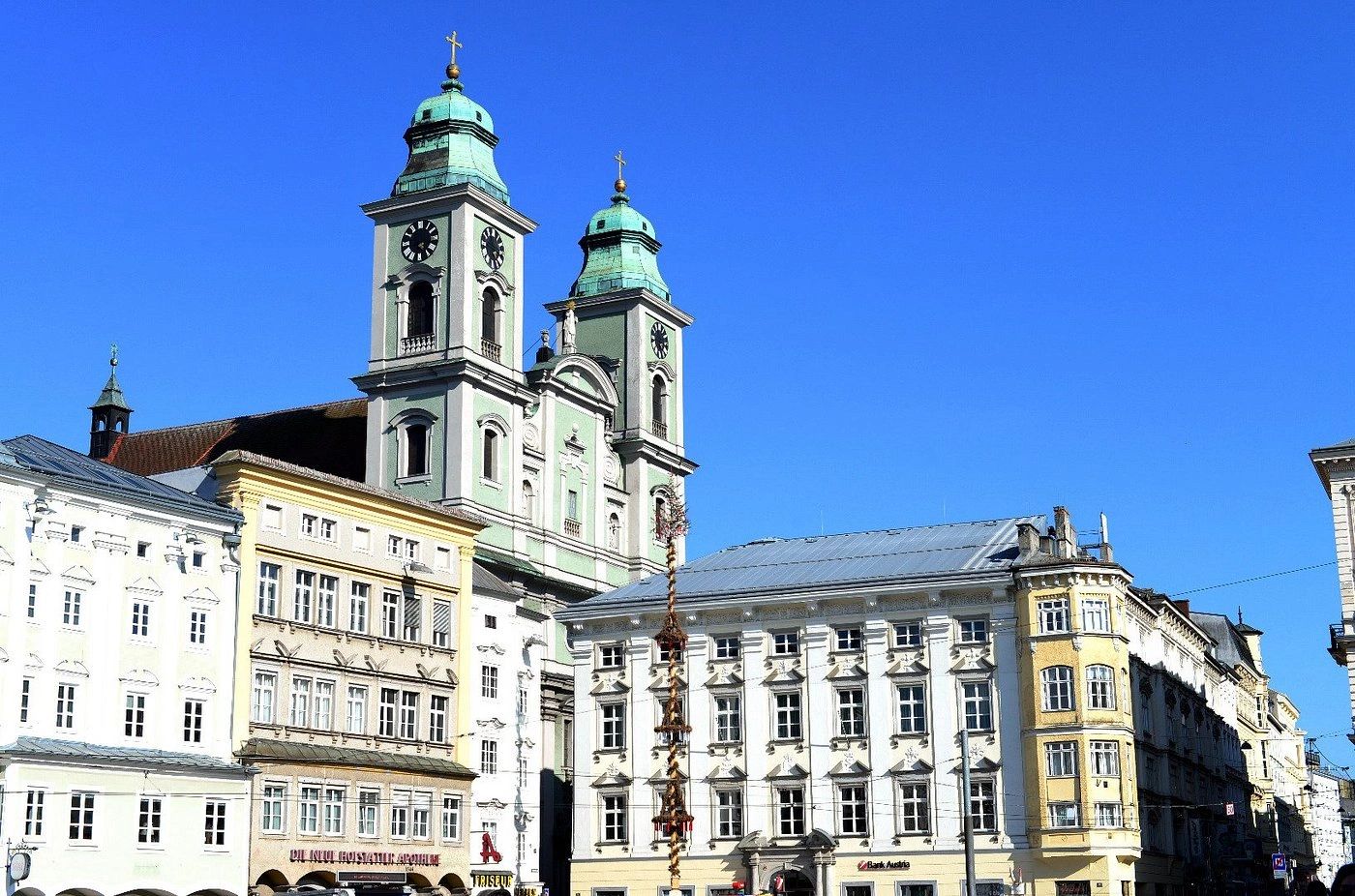 Main Square (Hauptplatz)