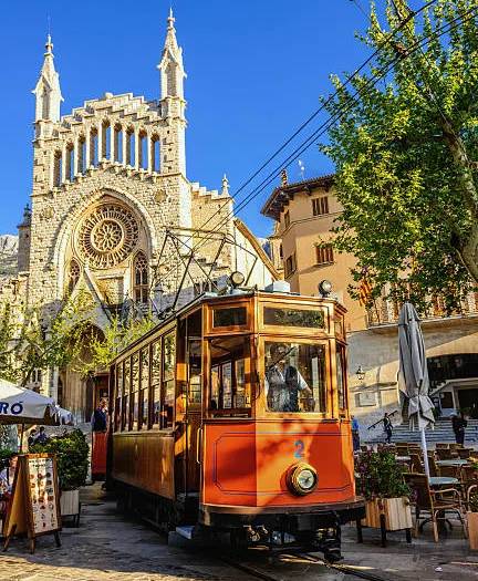 Sóller and the Tramuntana