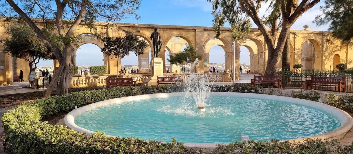 Upper Barrakka Gardens